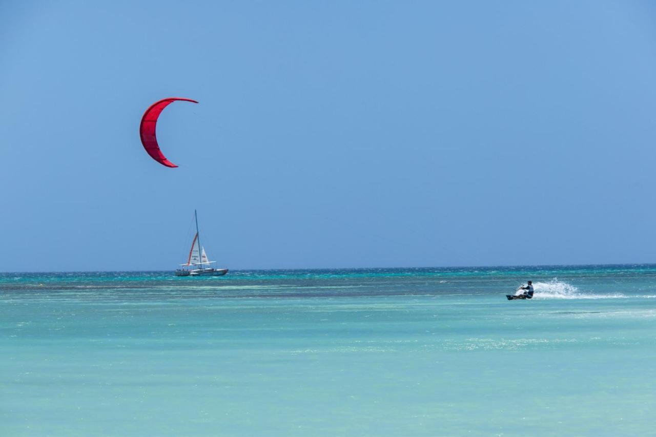 Marriott's Aruba Ocean Club Hotel Palm Beach Exterior foto